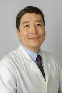 Chin Hur, MD Profile Headshot
